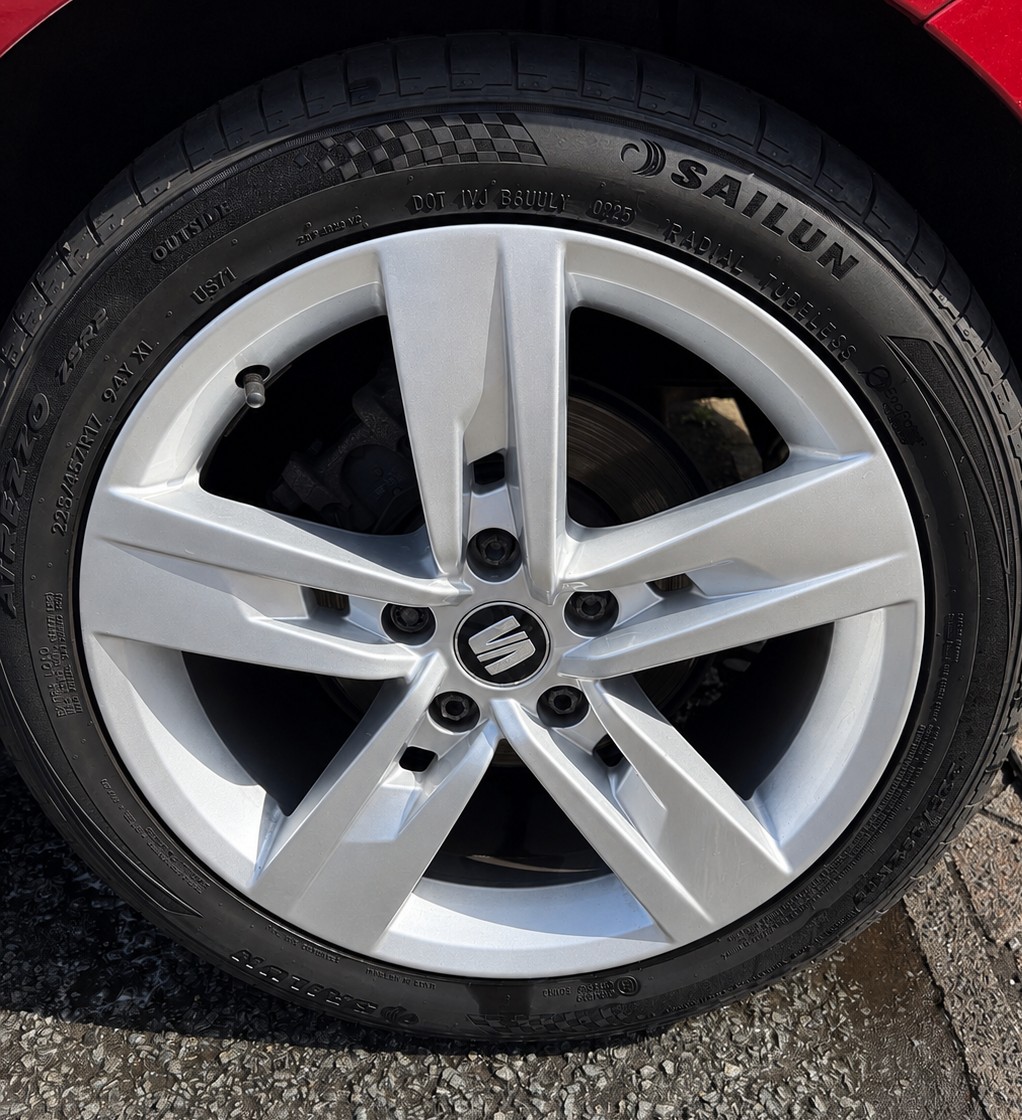 alloy wheel after detailing
